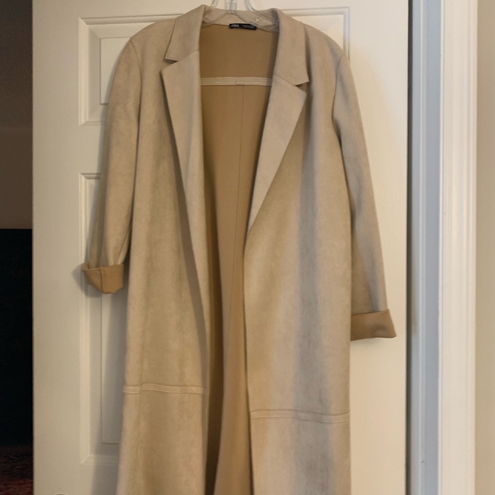 Zara duster.  Excellent condition! Beige suede-like material. Unlined.  Size M
